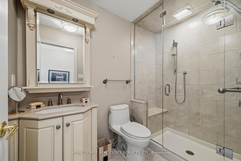 2130 Dickson Mississauga,ON L5B 1Y6 — Photo 33