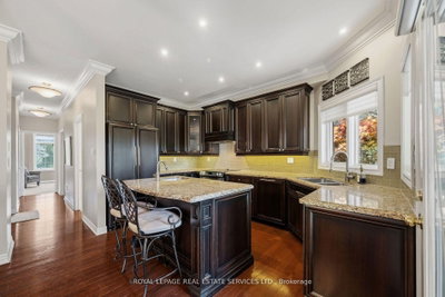 2130 Dickson Mississauga,ON L5B 1Y6 — Photo 9