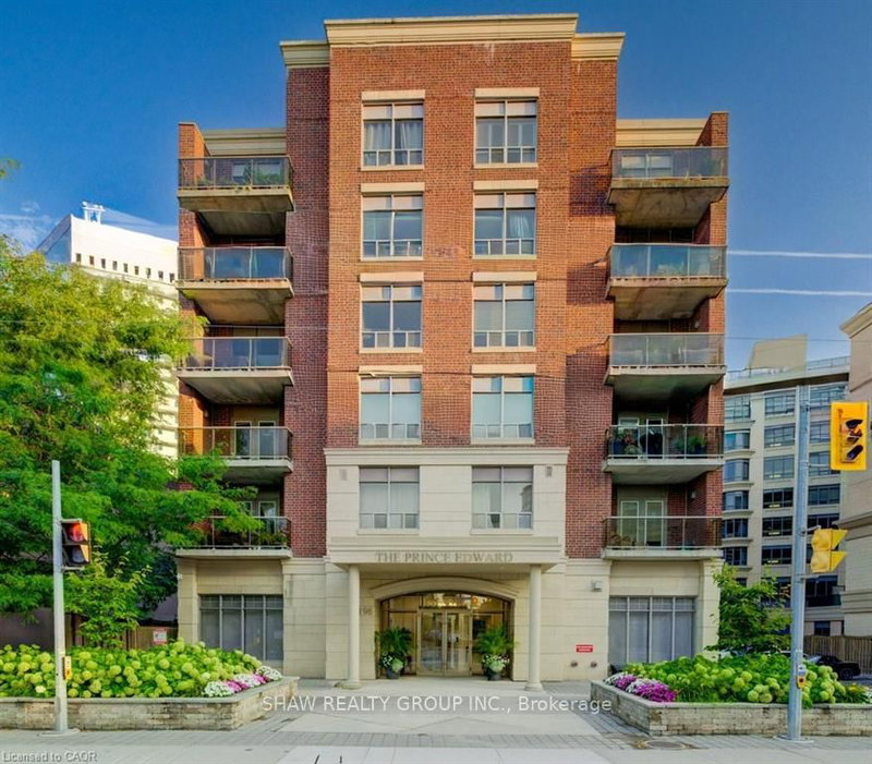 309 - 4196 Dundas Street