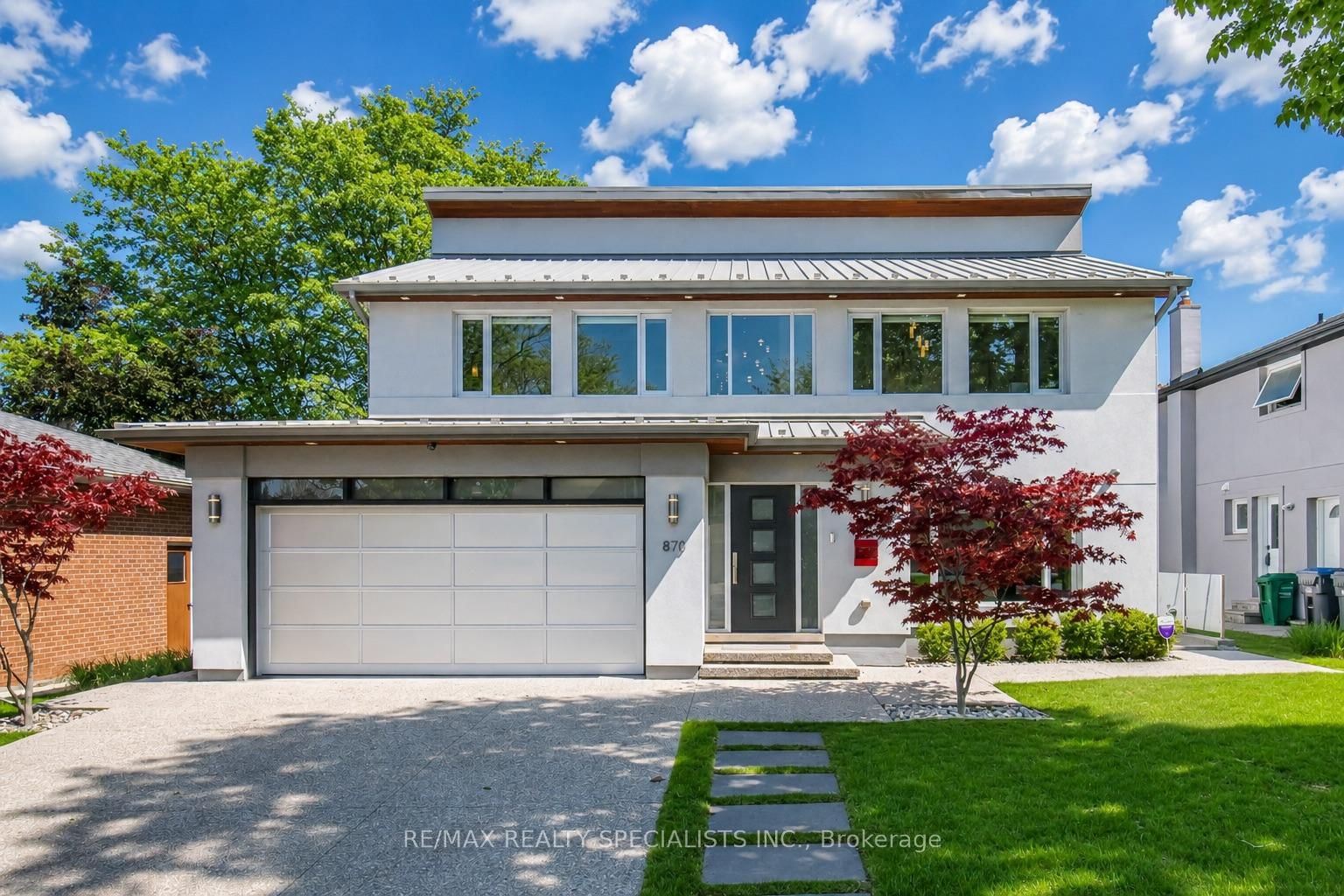 870 Hollowtree Crescent • Mississauga, ON photo 1