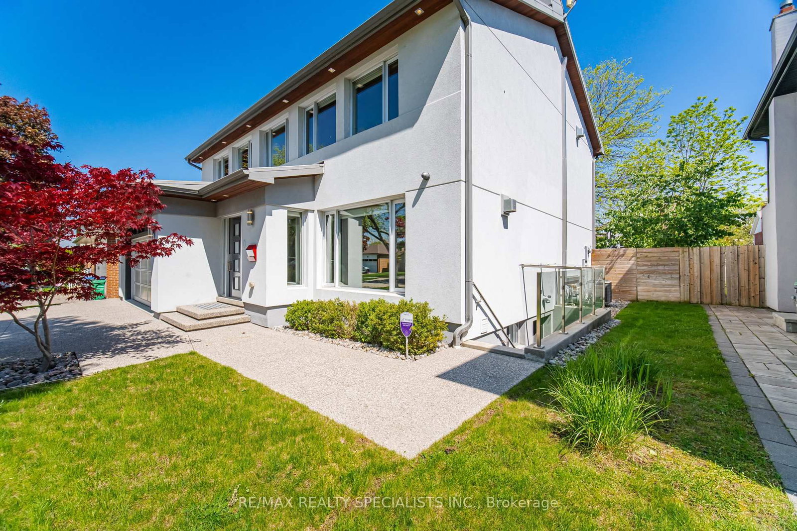 870 Hollowtree Crescent • Mississauga, ON photo 32