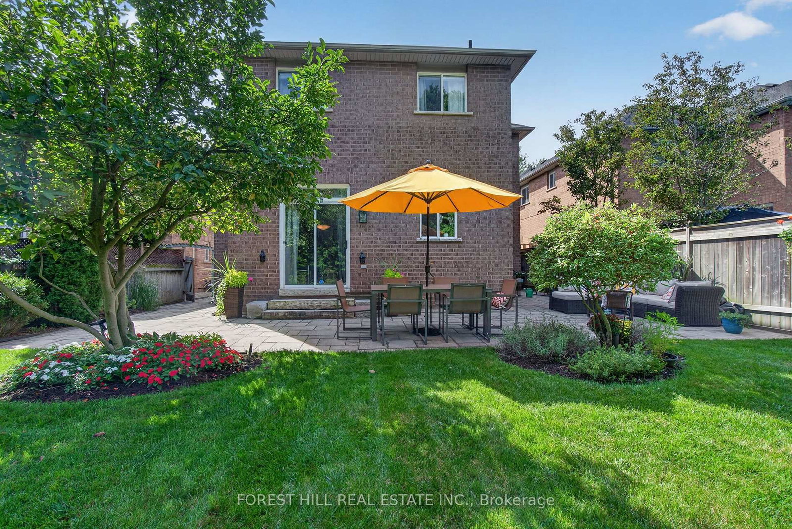 2123 Summer Heights Trail • Oakville, ON photo 5