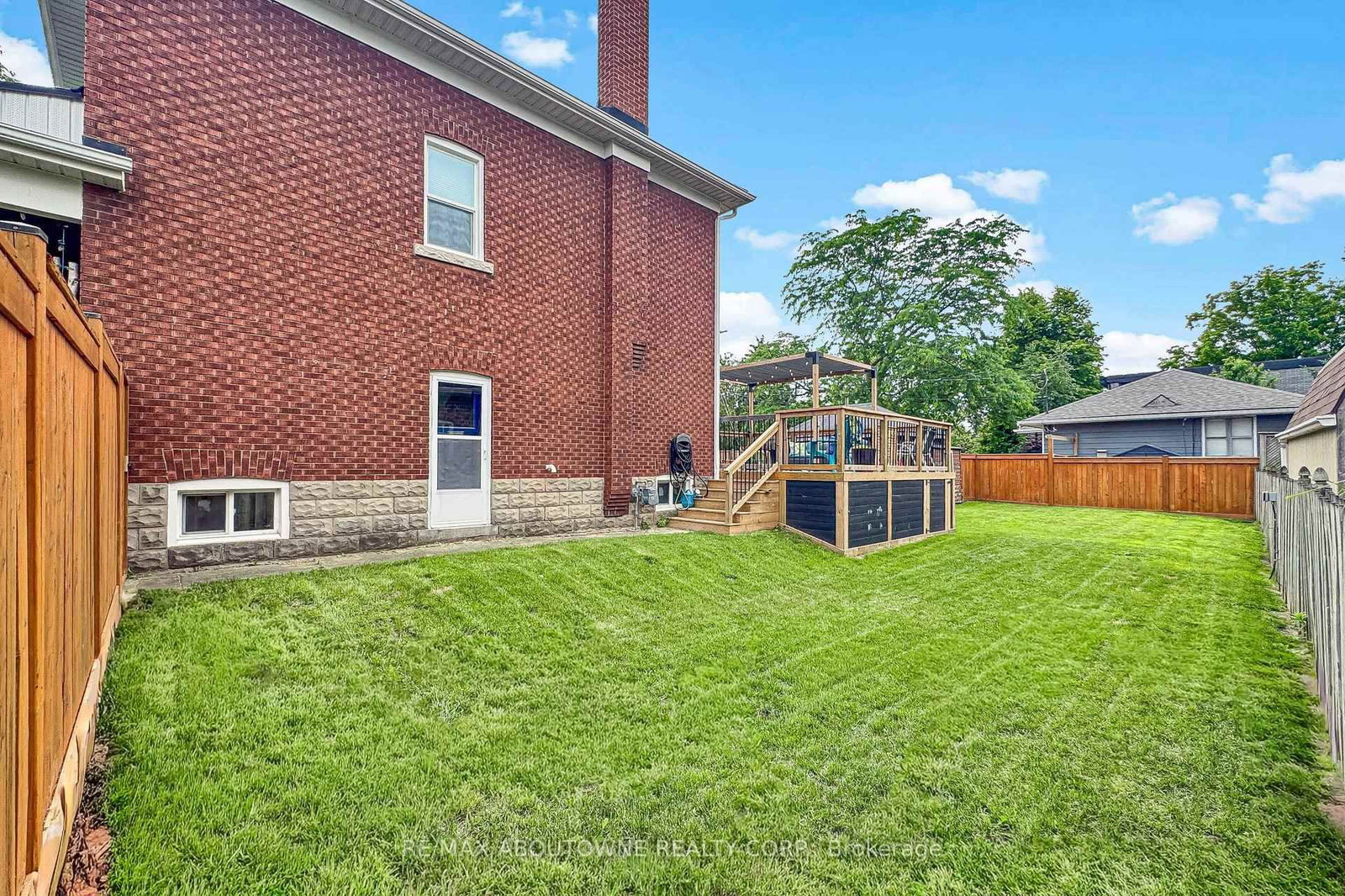 976 Lasalle Park Road • Burlington, ON photo 49