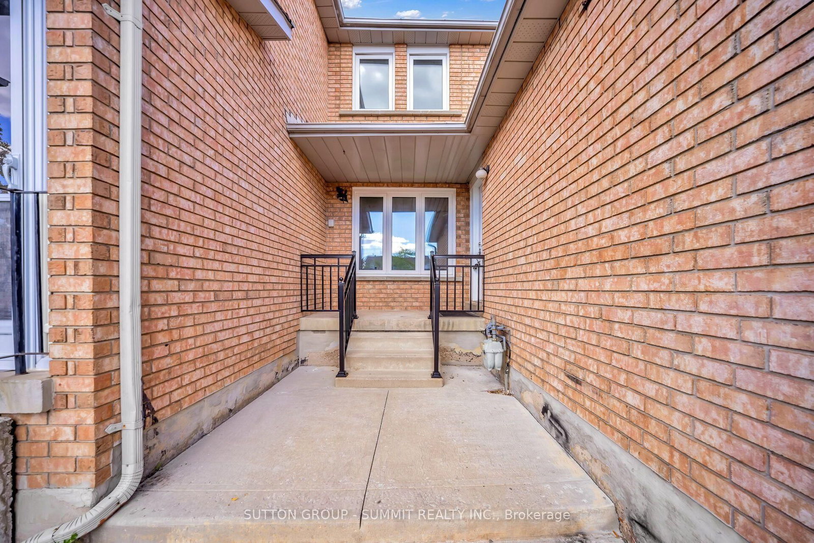 45 Cutters Crescent • Brampton, ON photo 5