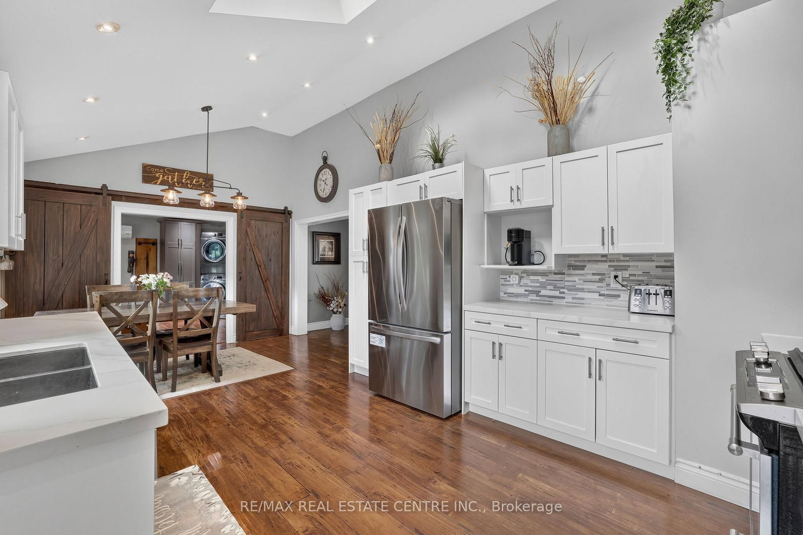 12429 Wolseley Street • Halton Hills, ON photo 13