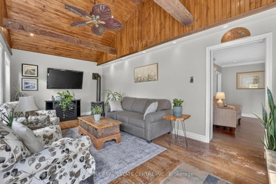 12429 Wolseley Street • Halton Hills, ON photo 5