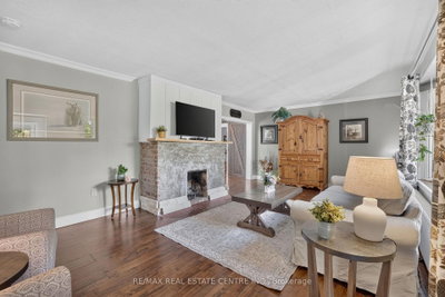 12429 Wolseley Street • Halton Hills, ON photo 7