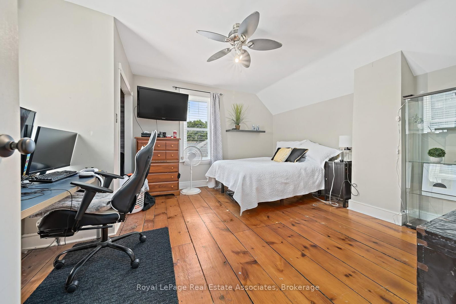 231 Arthur Street • Halton Hills, ON photo 31