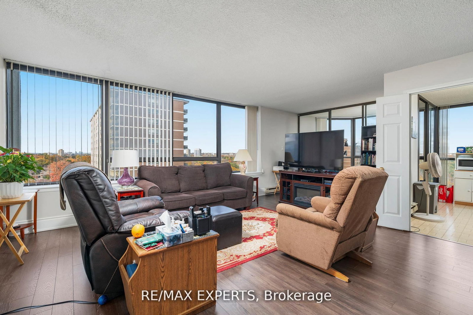 40 Richview Toronto,ON M9A 5C1 — Photo 12