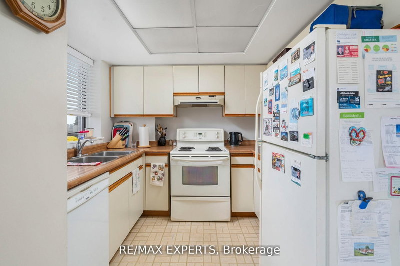 40 Richview Toronto,ON M9A 5C1 — Photo 16