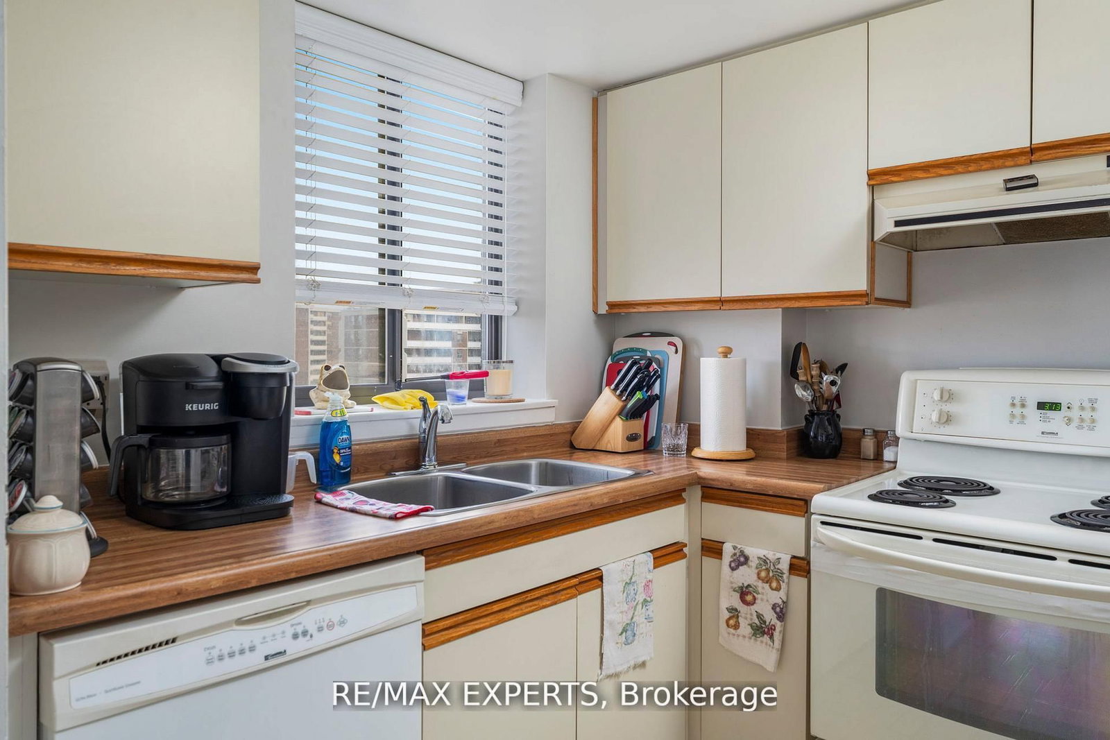 40 Richview Toronto,ON M9A 5C1 — Photo 17