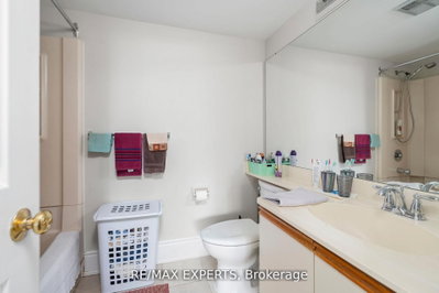 40 Richview Toronto,ON M9A 5C1 — Photo 27