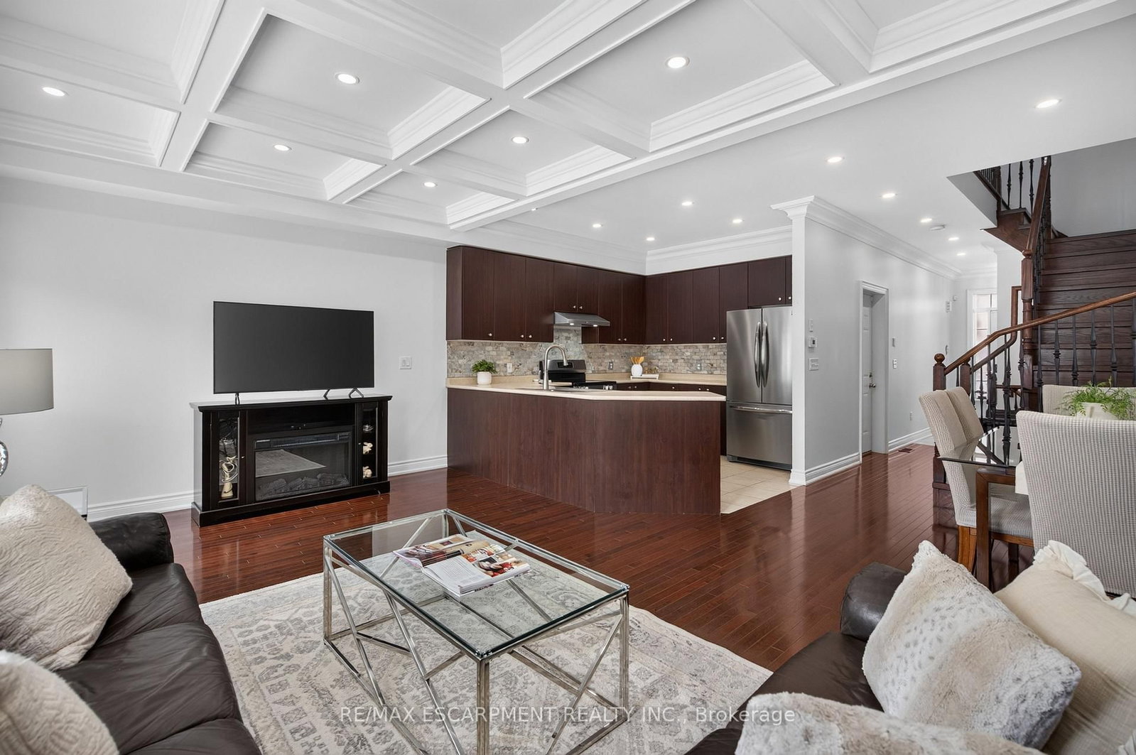 651 Farmstead Drive • #93 • Milton, ON photo 14