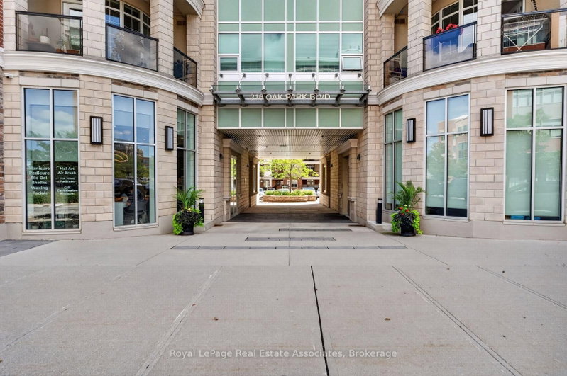 214 - 216 Oak Park Boulevard