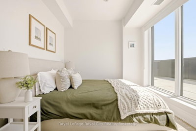 3071 Trafalgar Oakville,ON L6H 8C6 — Photo 21