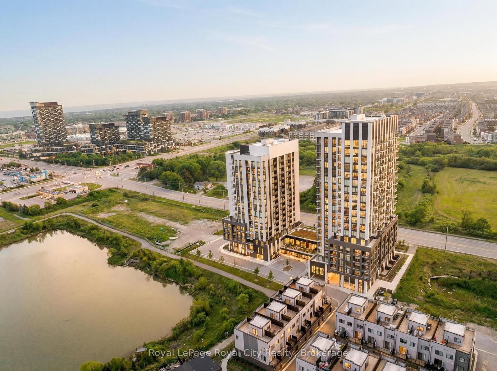 3071 Trafalgar Road • #604 • Oakville, ON photo 9