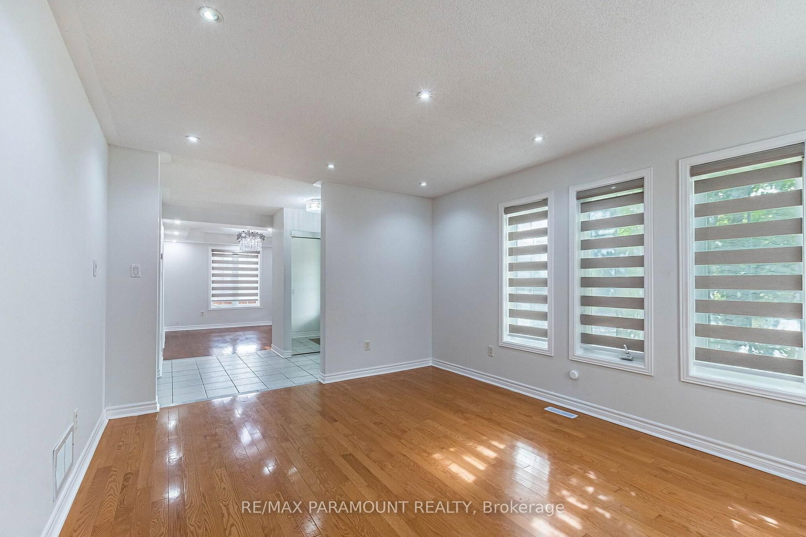 22 Checkerberry Crescent • Brampton, ON photo 9
