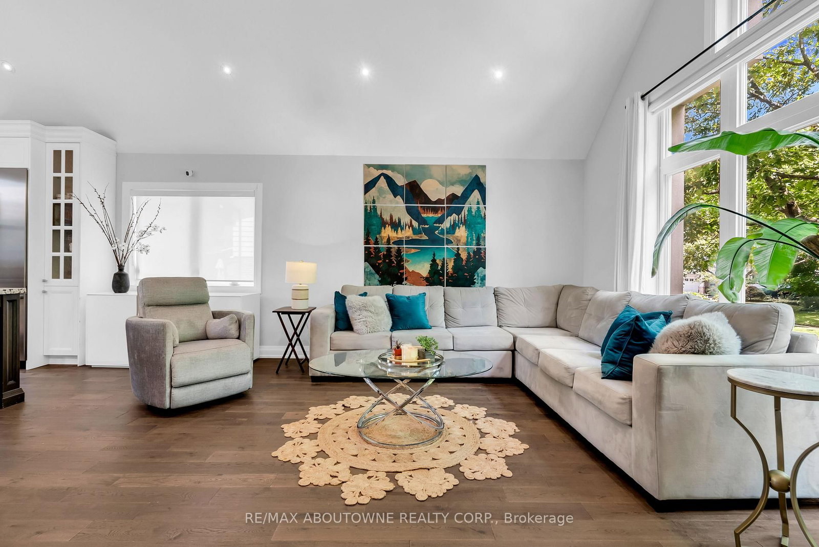 428 Brookmill Road • Oakville, ON photo 14