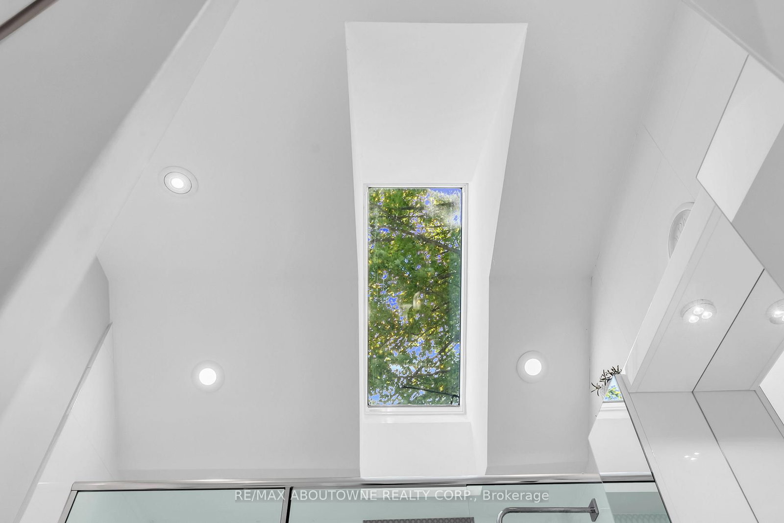 428 Brookmill Road • Oakville, ON photo 31