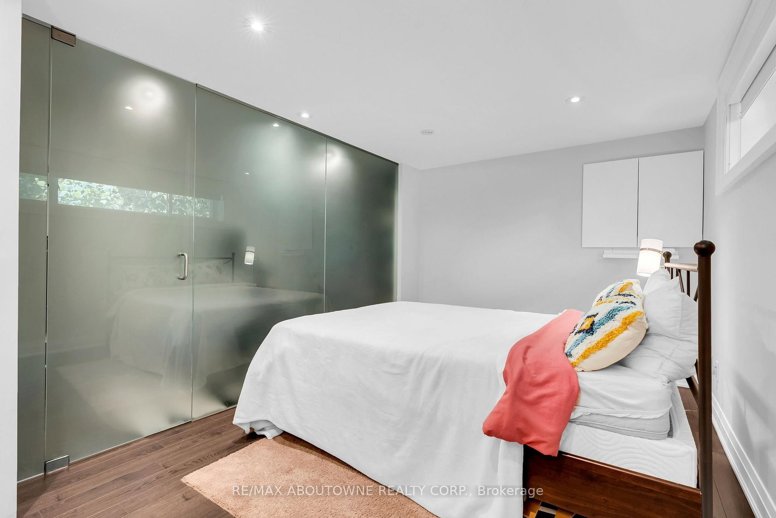 428 Brookmill Road • Oakville, ON photo 34