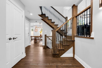 428 Brookmill Road • Oakville, ON photo 7