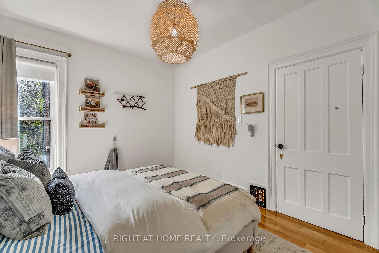 118 Lansdowne Avenue • Toronto, ON photo 39