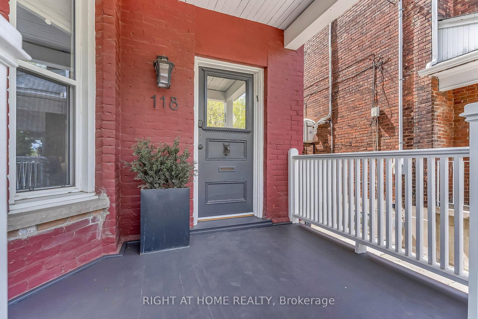118 Lansdowne Avenue • Toronto, ON photo 47