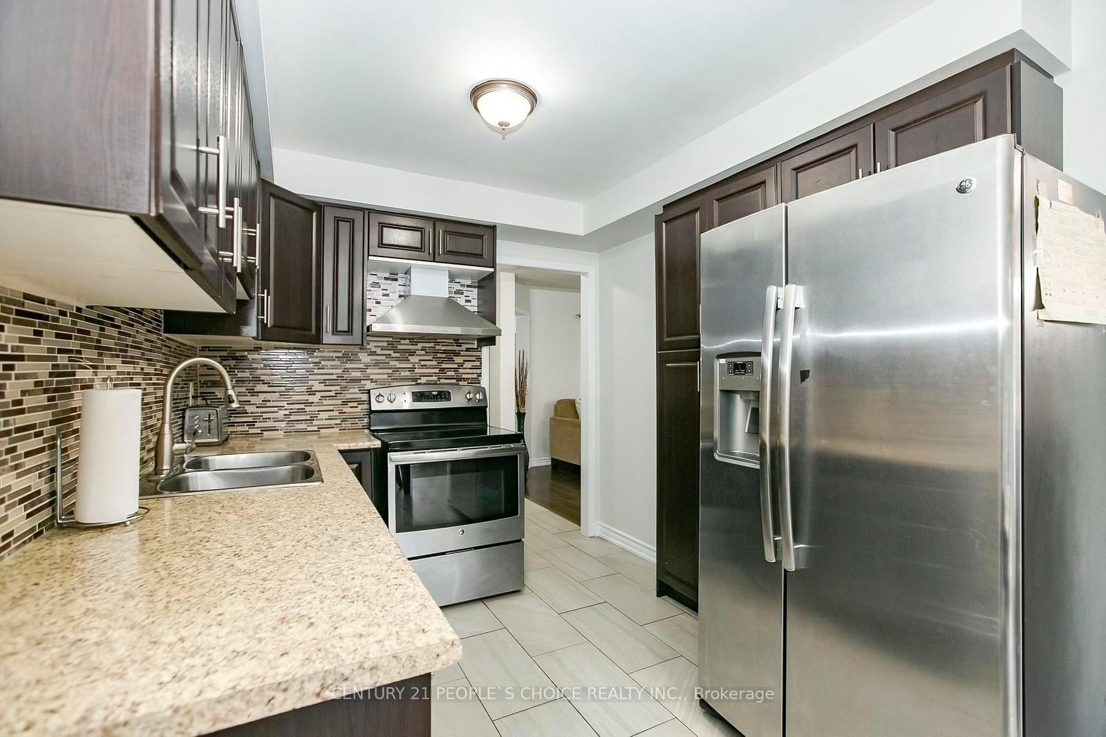 90 White Tail Crescent • Brampton, ON photo 17