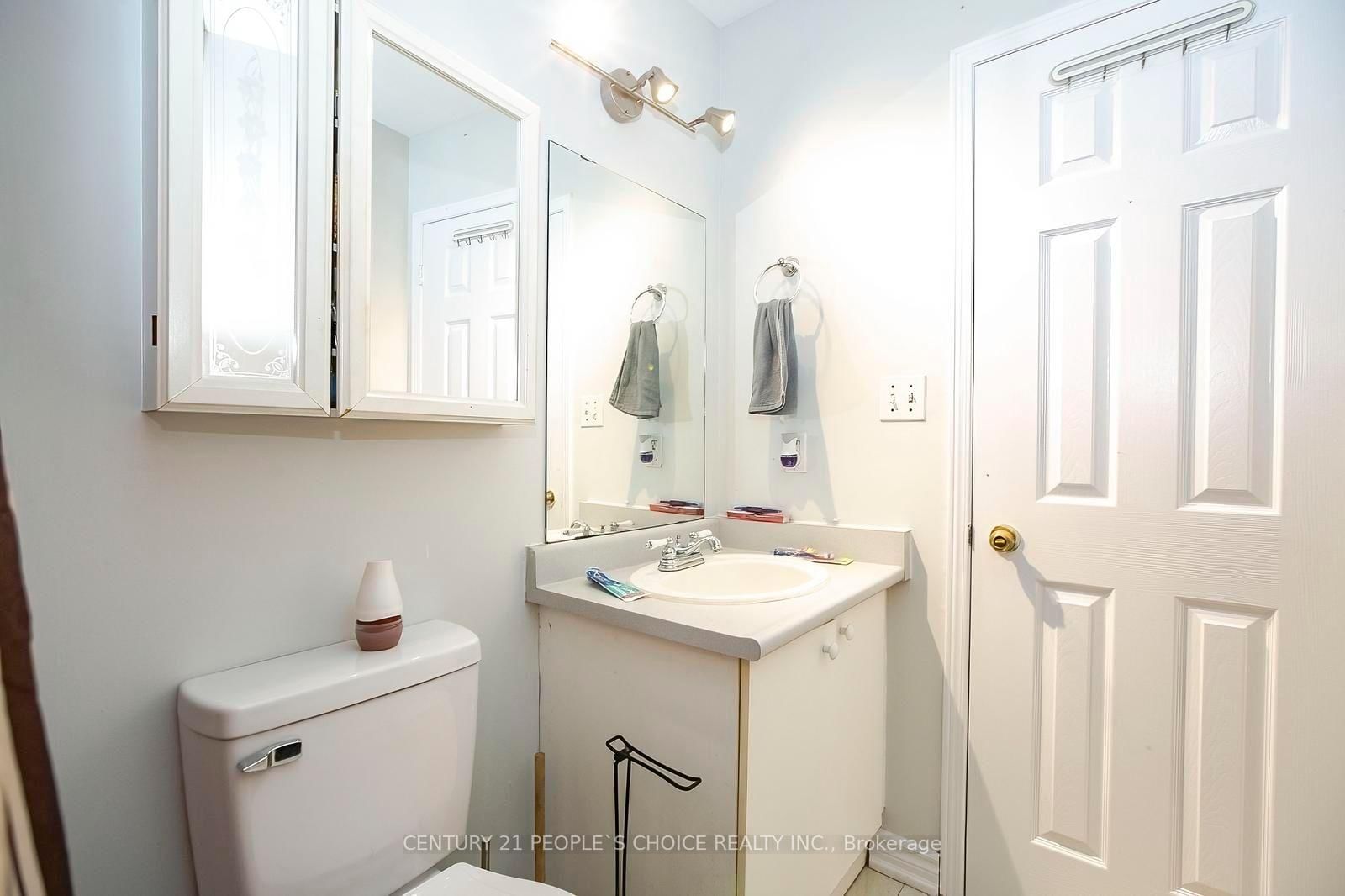 90 White Tail Crescent • Brampton, ON photo 42