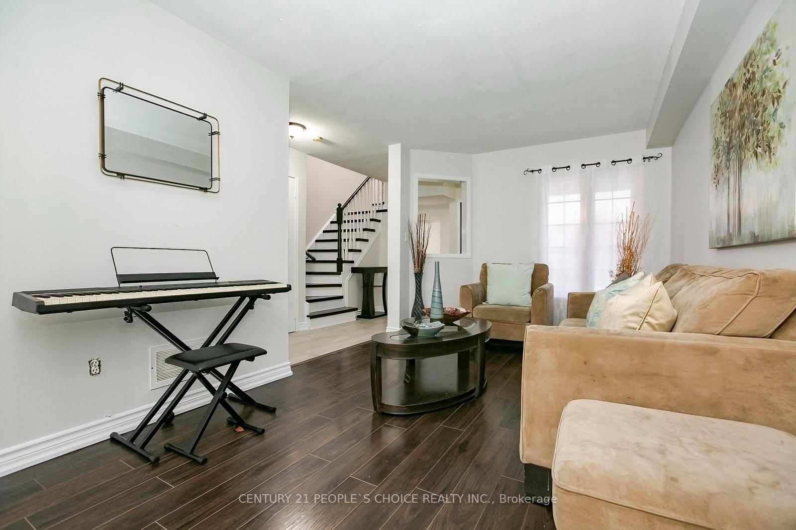 90 White Tail Crescent • Brampton, ON photo 9