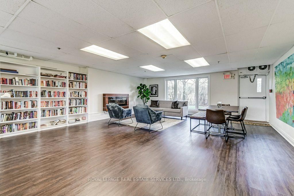 212 Kerr Street • #404 • Oakville, ON photo 27