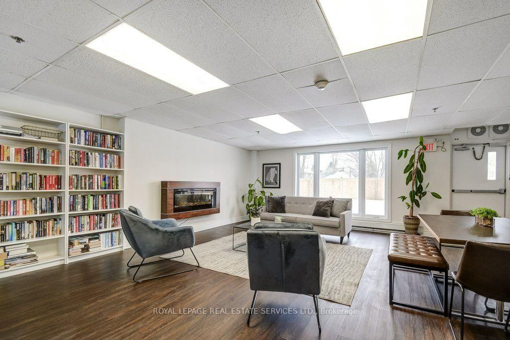 212 Kerr Street • #404 • Oakville, ON photo 28
