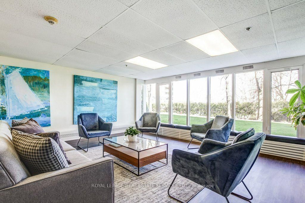 212 Kerr Street • #404 • Oakville, ON photo 29