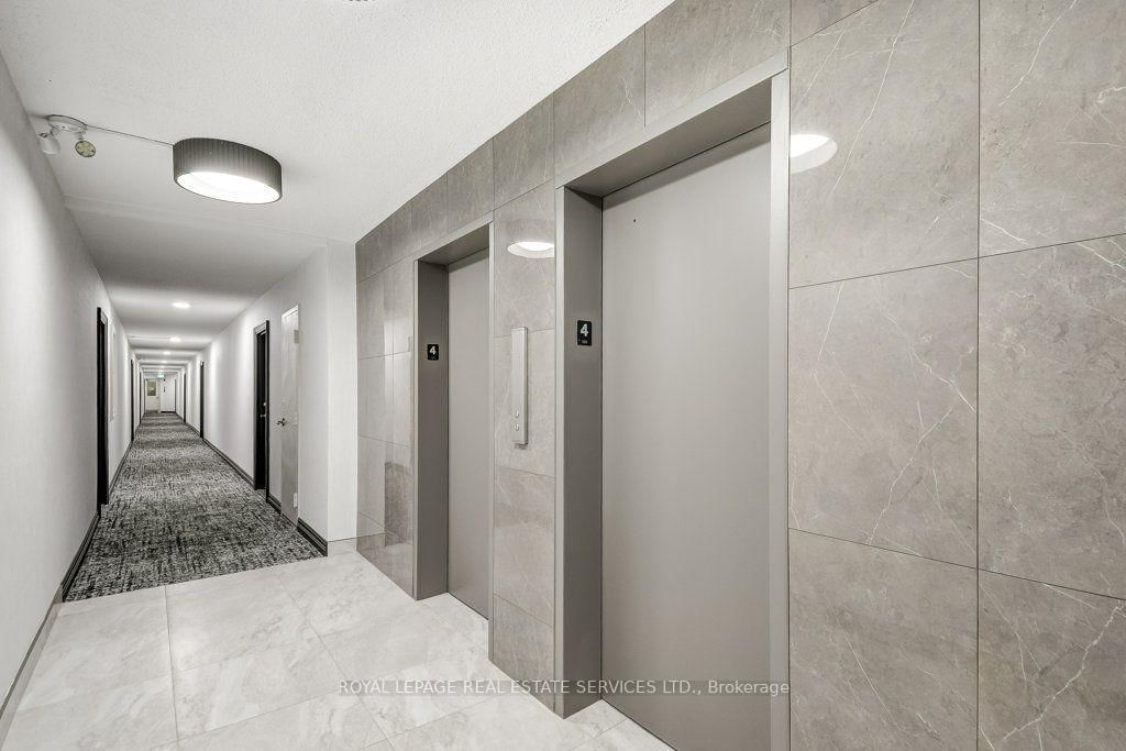 212 Kerr Street • #404 • Oakville, ON photo 9