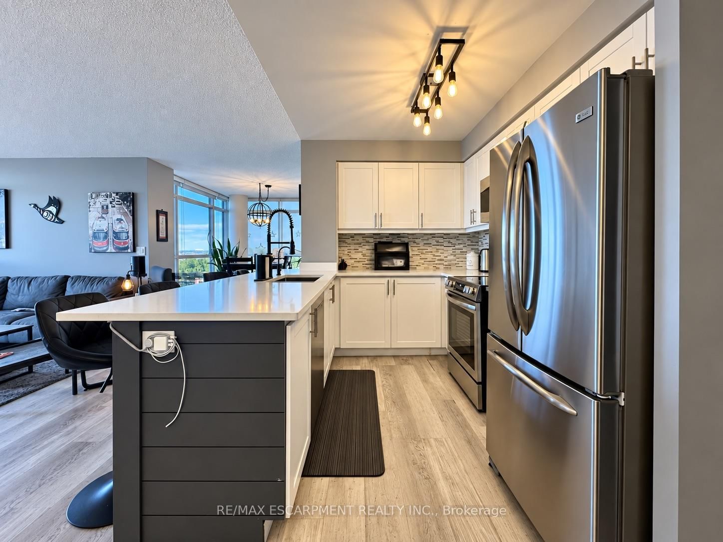 1940 Ironstone Drive • #809 • Burlington, ON photo 13
