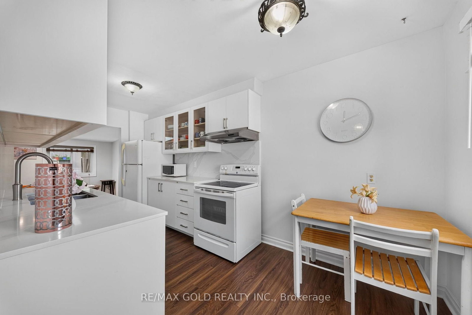 10 Jeffrey Street • Brampton, ON photo 15