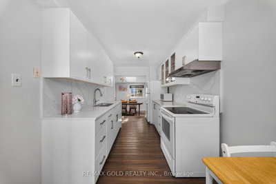 10 Jeffrey Brampton,ON L6S 2M9 — Photo 16