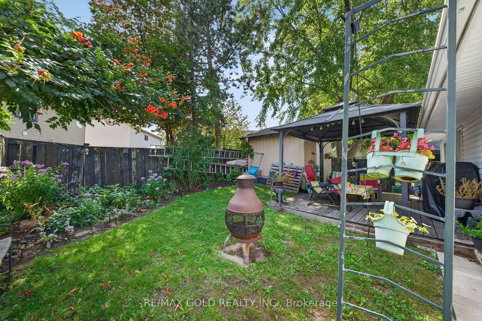 10 Jeffrey Street • Brampton, ON photo 43