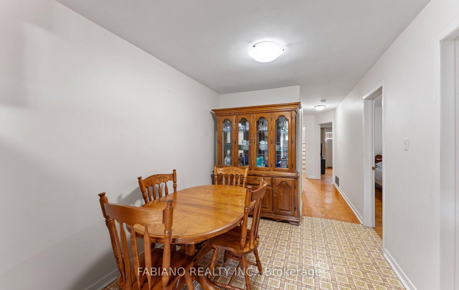 549 Gladstone Avenue • Toronto, ON photo 12