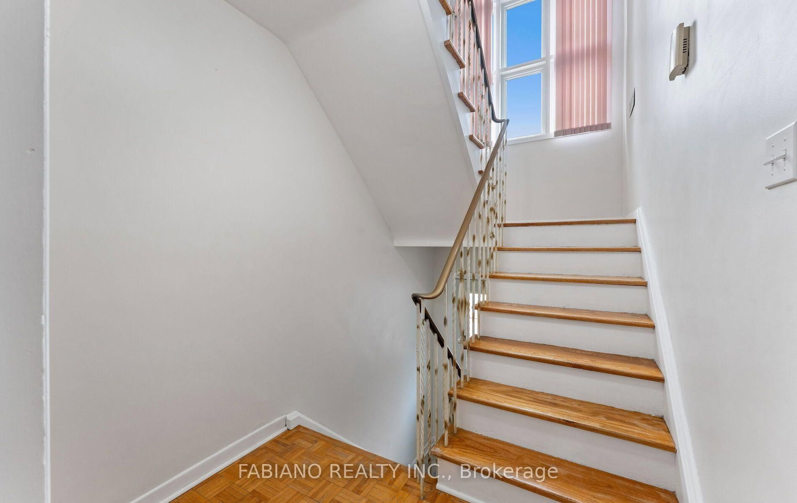 549 Gladstone Avenue • Toronto, ON photo 17