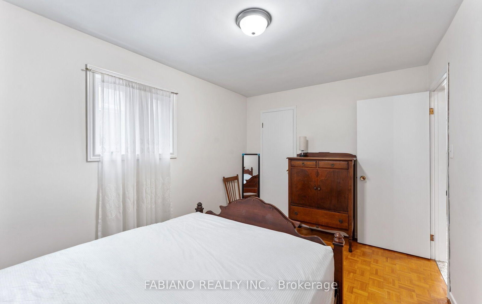 549 Gladstone Avenue • Toronto, ON photo 22