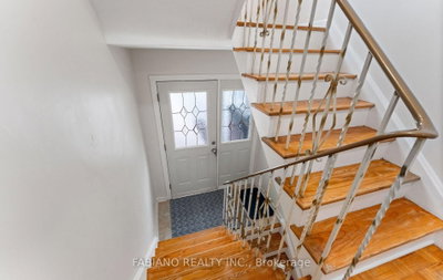 549 Gladstone Avenue • Toronto, ON photo 3