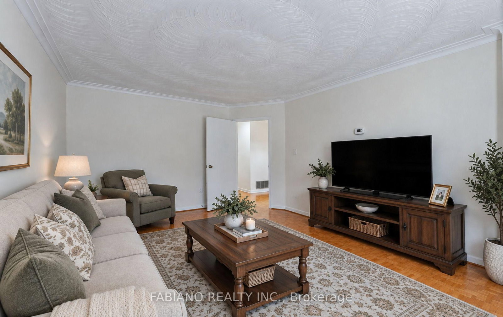 549 Gladstone Avenue • Toronto, ON photo 4