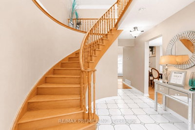 55 Deerpark Crescent • Brampton, ON photo 5