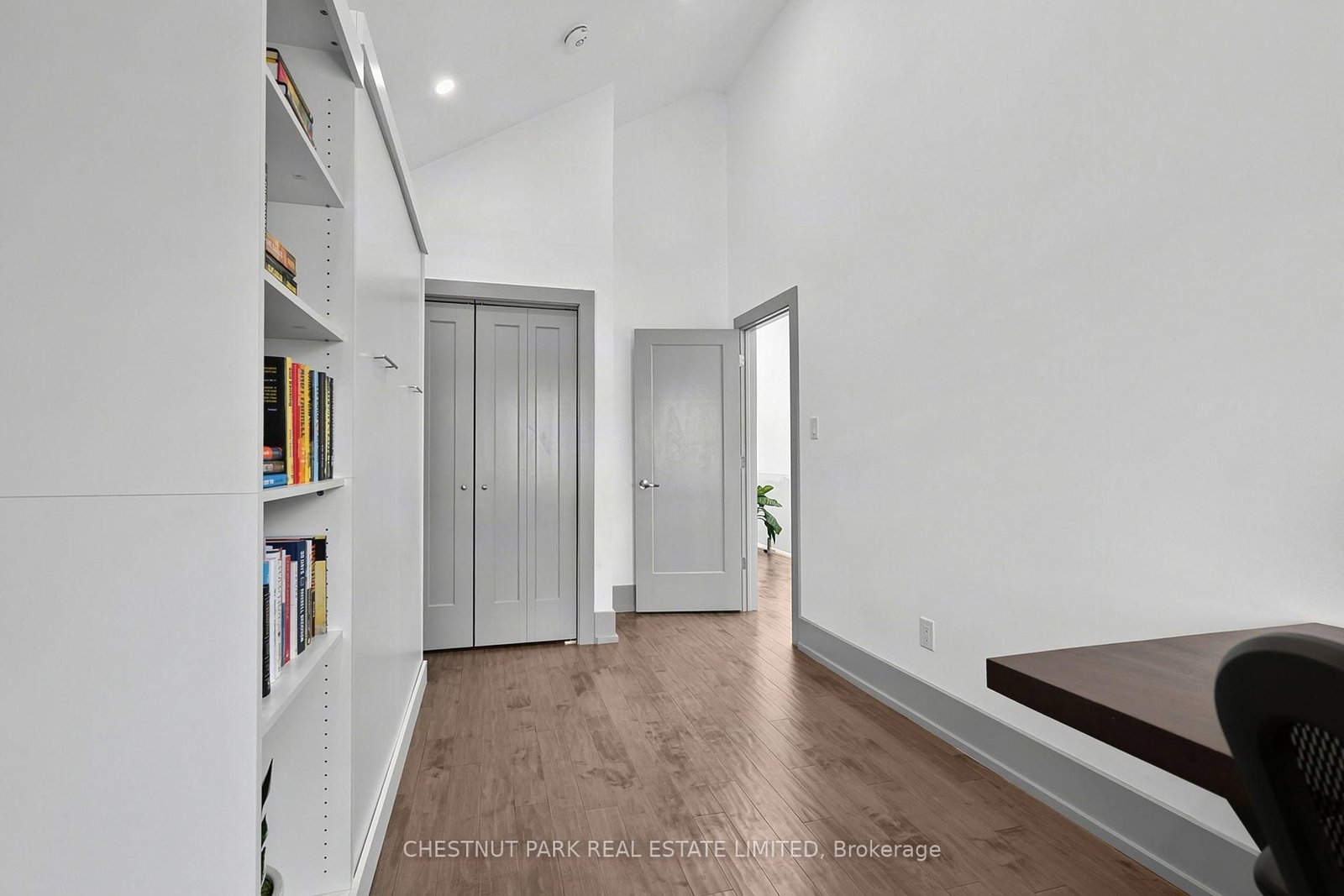 15 Nineteeth Street • Toronto, ON photo 32