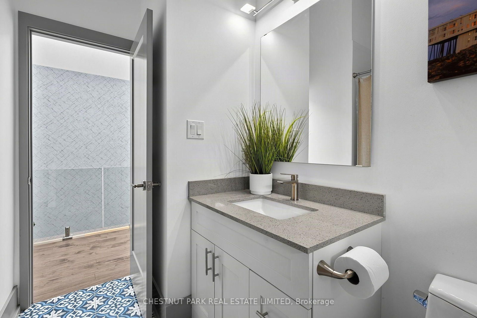 15 Nineteeth Street • Toronto, ON photo 34