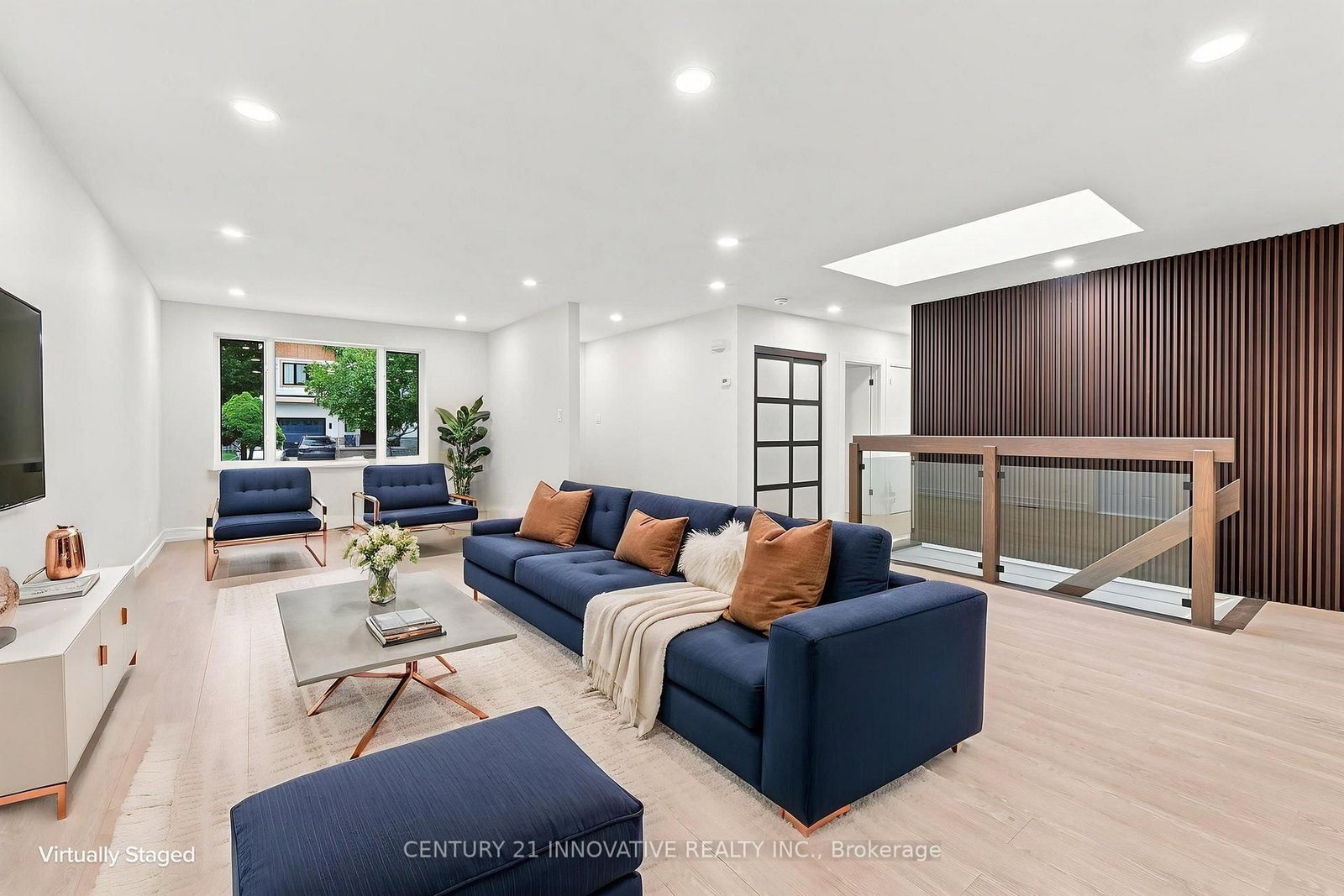 2068 Stewart Crescent • Mississauga, ON photo 6