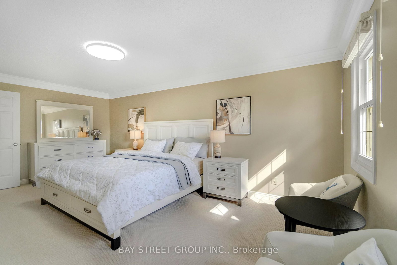 1305 Monks Passage • Oakville, ON photo 31