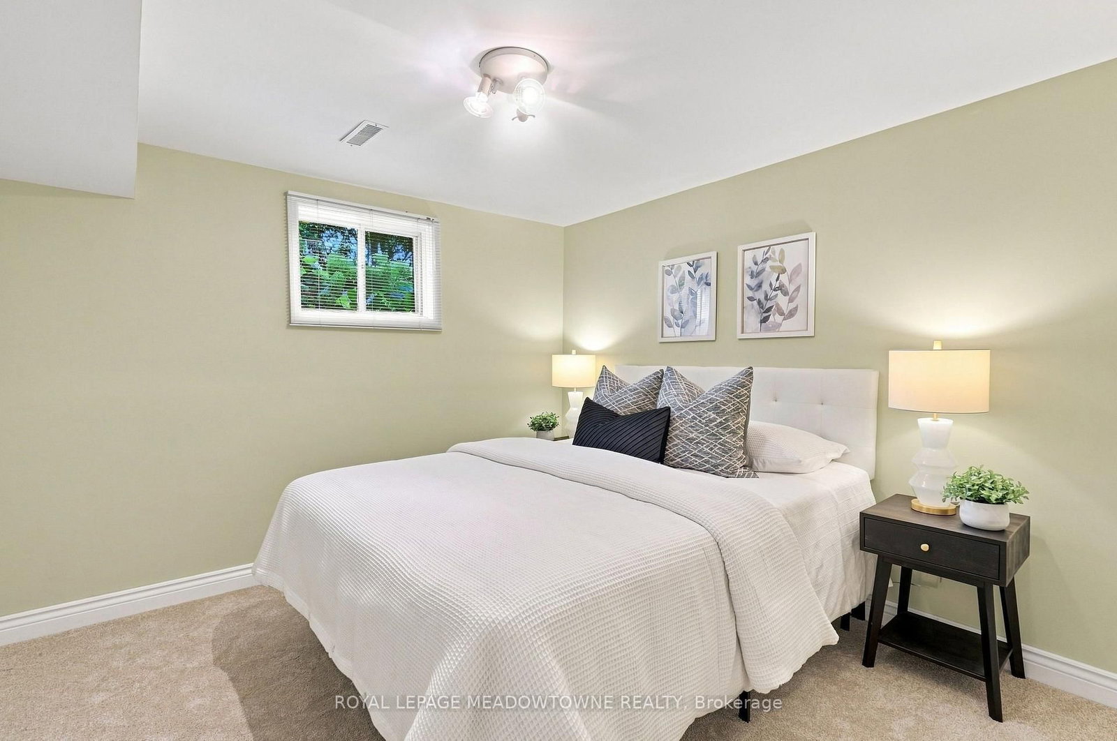 621 Moorelands Crescent • Milton, ON photo 33