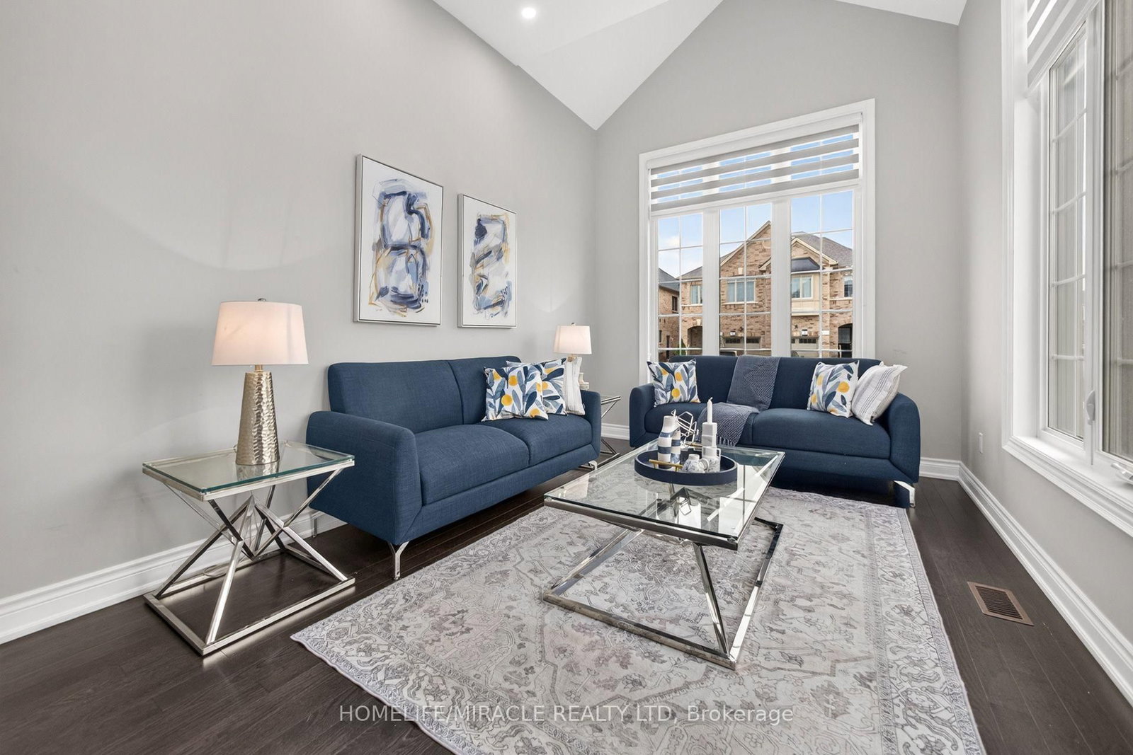 4 Vineyard Drive • Brampton, ON photo 10